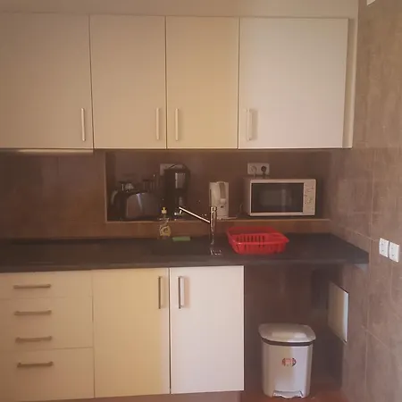 Apartment Ah *