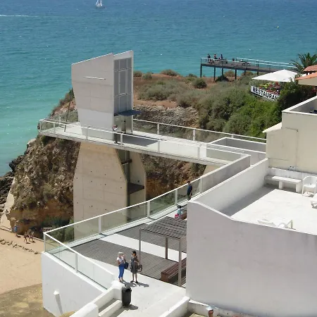Ah * Albufeira
